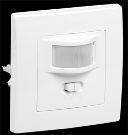 IEK Датчик движения ДД 030 белый 500Вт 160гр 9м IP20 LDD12-030-500-001 - фото 118772