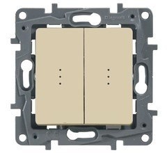 Legrand Etika слоновая кость переключатель 2-клавишный с подсветкой, 10А, Автоматические клеммы 672316 - фото 61694