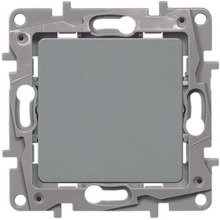 Legrand Etika алюминий переключатель промежуточный 1-клавишный, винтовые клеммы, 10AX, 250 В 672409 - фото 61762