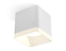 Ambrella Комплект накладного светильника с акрилом XS7805040 SWH/FR белый песок/белый матовый MR16 GU5.3 (C7805, N7755) XS7805040