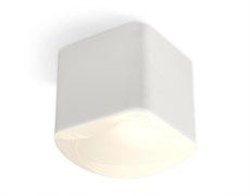 Ambrella Комплект накладного светильника с акрилом XS7805041 SWH/FR белый песок/белый матовый MR16 GU5.3 (C7805, N7756) XS7805041