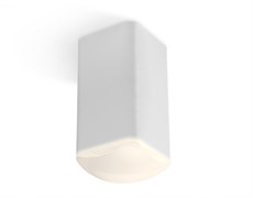 Ambrella Комплект накладного светильника с акрилом XS7820022 SWH/FR белый песок/белый матовый MR16 GU5.3 (C7820, N7756) XS7820022