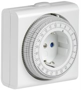 IEK РТМ-3 Розетка-таймер механический 15мин 24ч 96on/off 16А IP20 ERT-21-1-16-S-15-0-20-K01