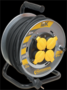 IEK Катушка УК30 на мет с т/з 4 места 2Р+PЕ/30м КГ 3х2,5мм2 IP44 Professional WKP17-16-04-30-44