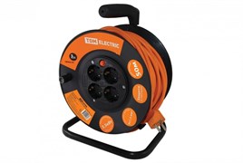 TDM Удлинитель силовой на катушке УКз16-004 (IP44 4 места/50м ПВС 3х1,5) SQ1301-0543